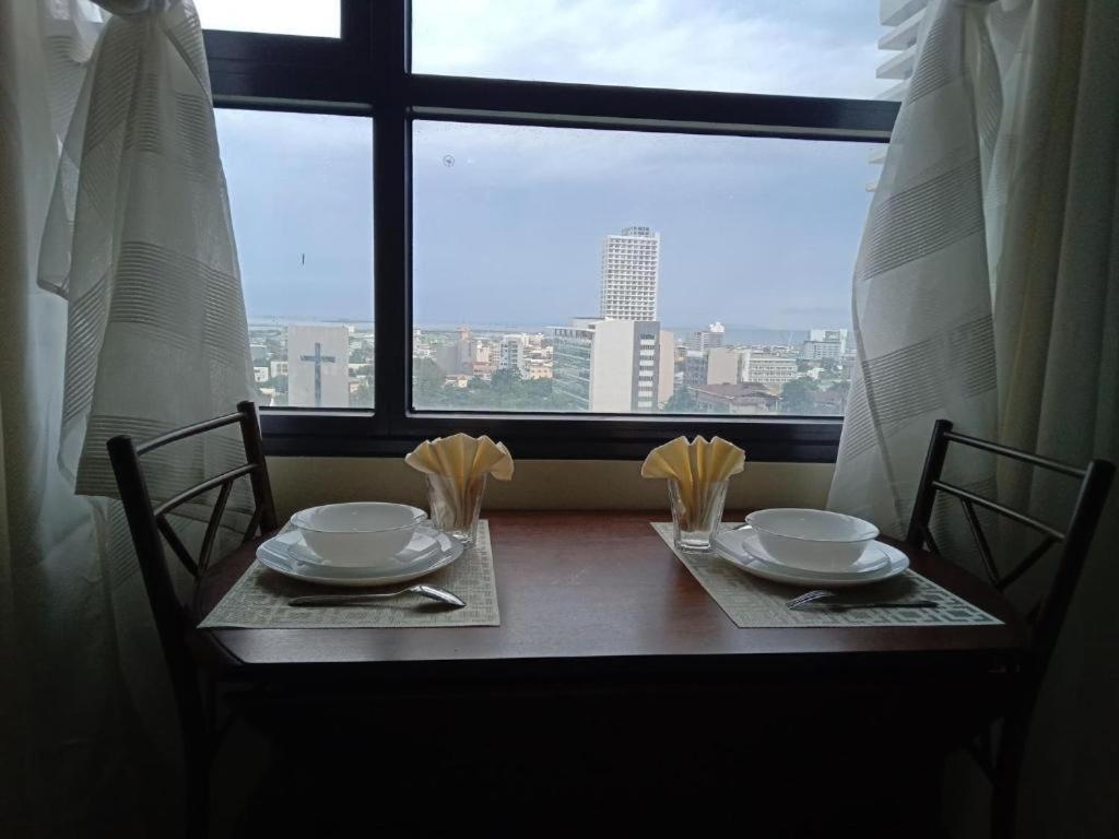 Horizon 101 A10 Shortwalk Robinson'S Mall + Free Wifi+ Netflix Cebu Zewnętrze zdjęcie